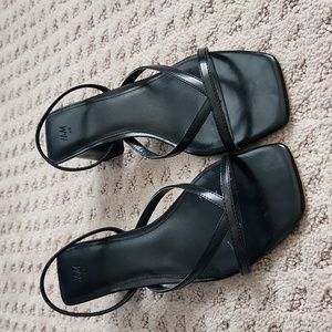 NEVER BEEN WORN H&M Blaxk Strapy Sling Back Heels
